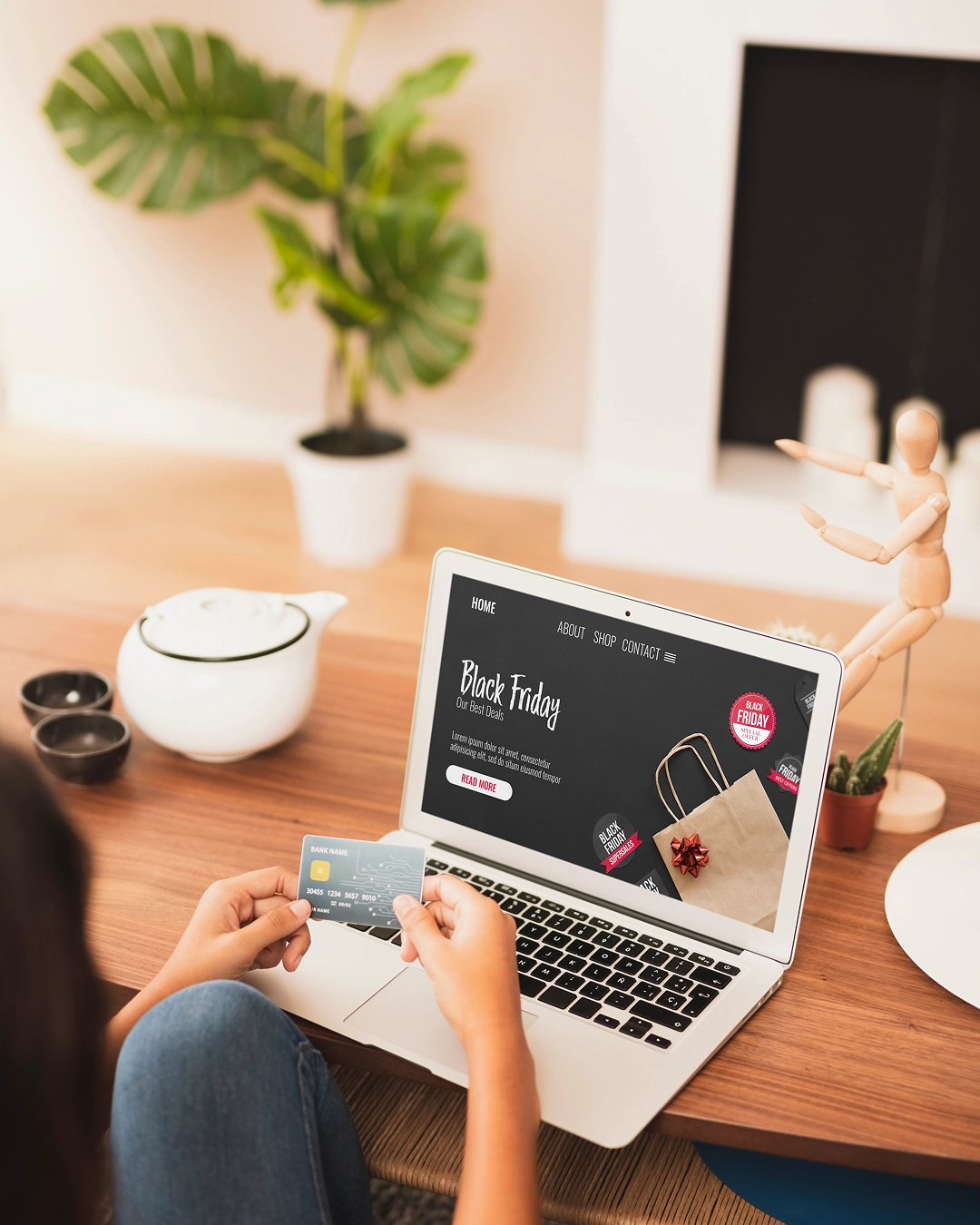 Concept stores & online marketplaces